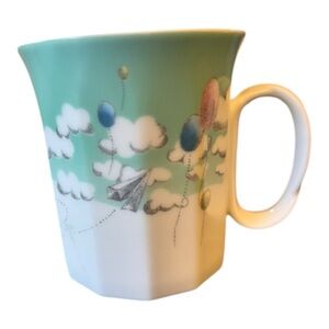 Green and White Cloud & Balloon Ceramic Mug